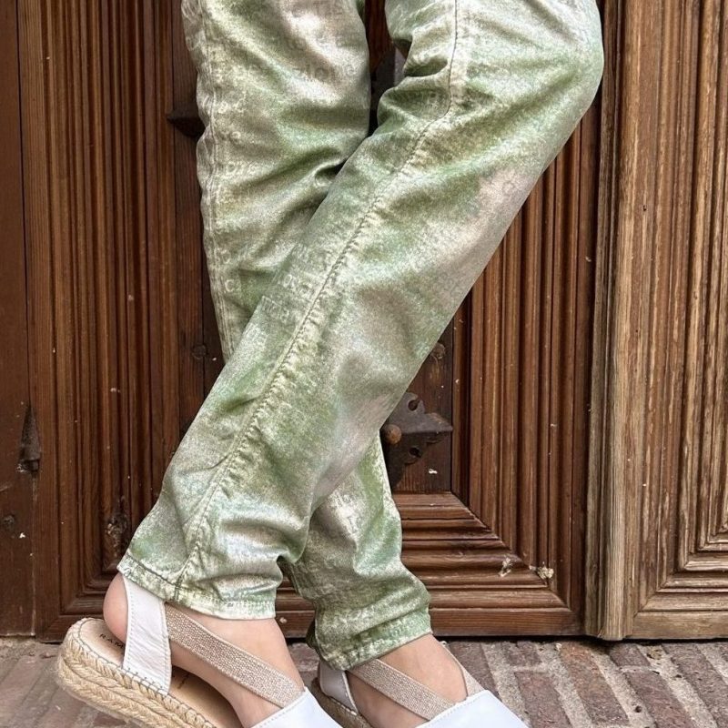 Gaia White Leather