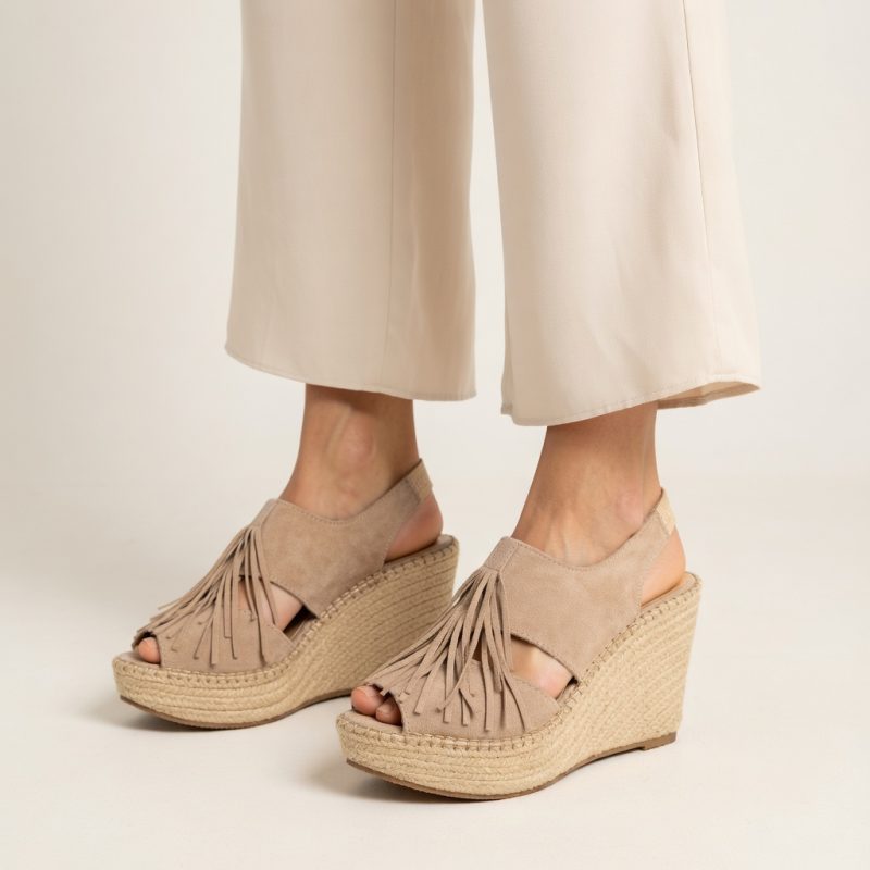 Victoria Lemur Leather